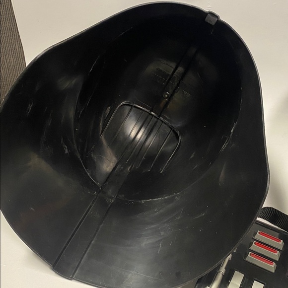 2004 Hasbro Star Wars Darth Vader Talking Helmet - Picture 5 of 12